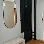 Business Park Retreat: 1Br With Mountain View