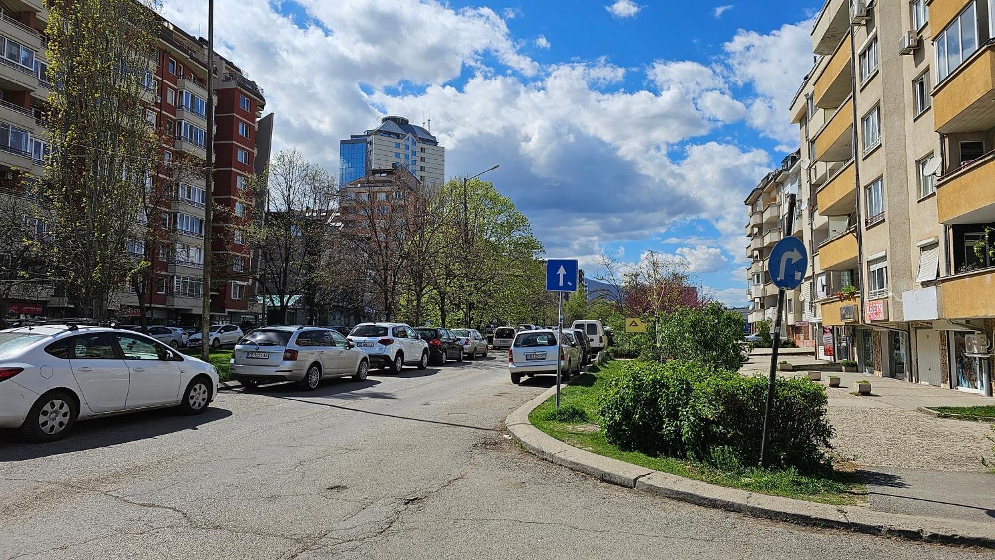Business Park Retreat: 1br With Mountain View Appartamento *
