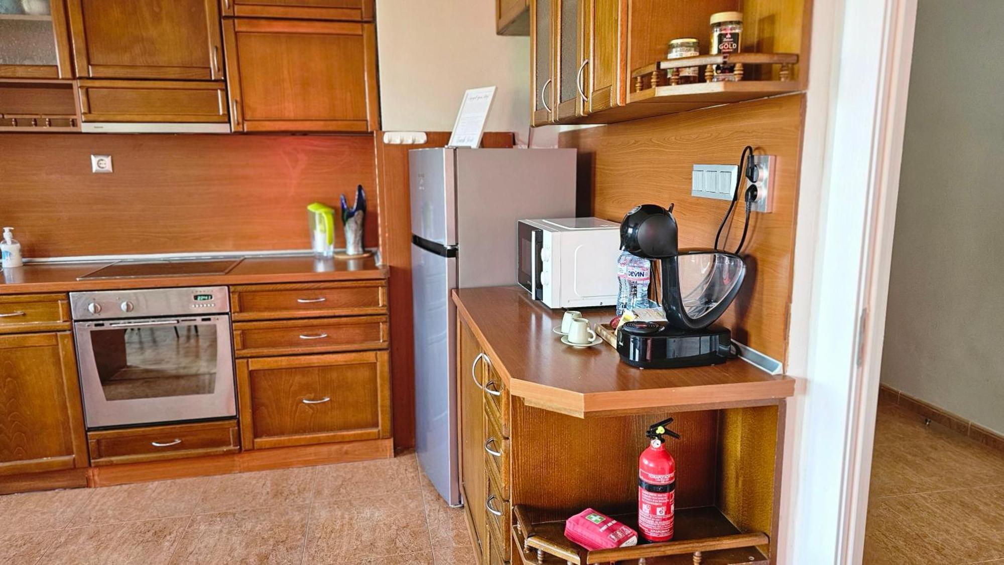 Business Park Retreat: 1br With Mountain View Appartamento